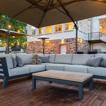 Hotel The Manor Sports & Torva