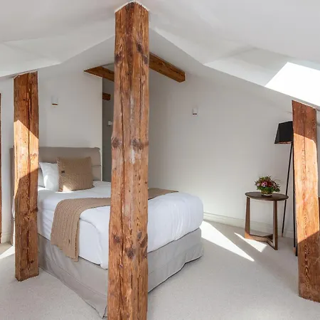 The Manor Sports & Torva