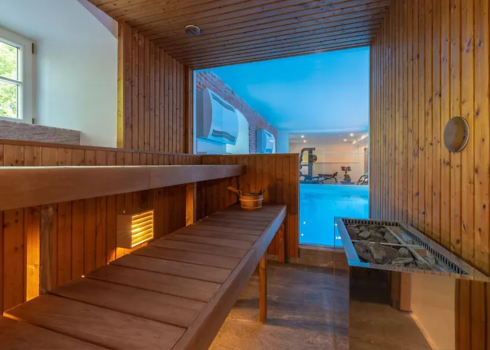 The Manor Sports & Hotel *