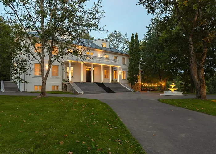 The Manor Sports & *